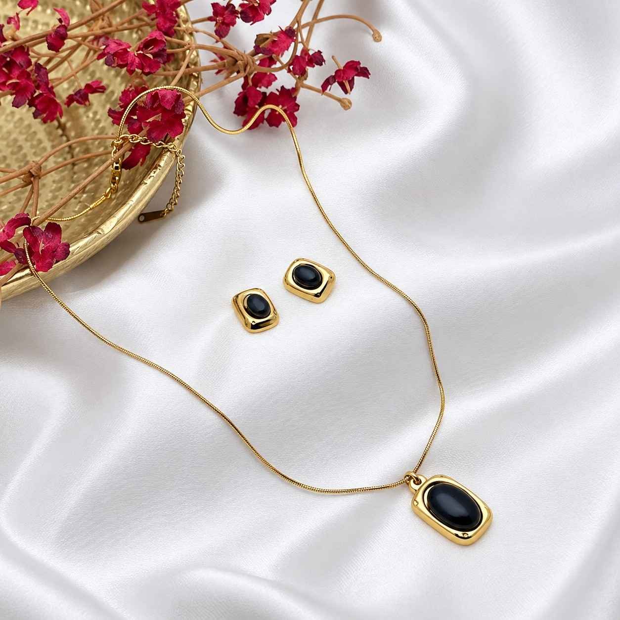 Shynel Anti tarnish Black Stone Jewellery Set Midnight Aura