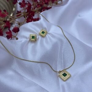 Emerald Minimal Jewellery Set | Emerald Edge