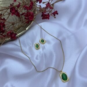 emerald stone pendant set for women