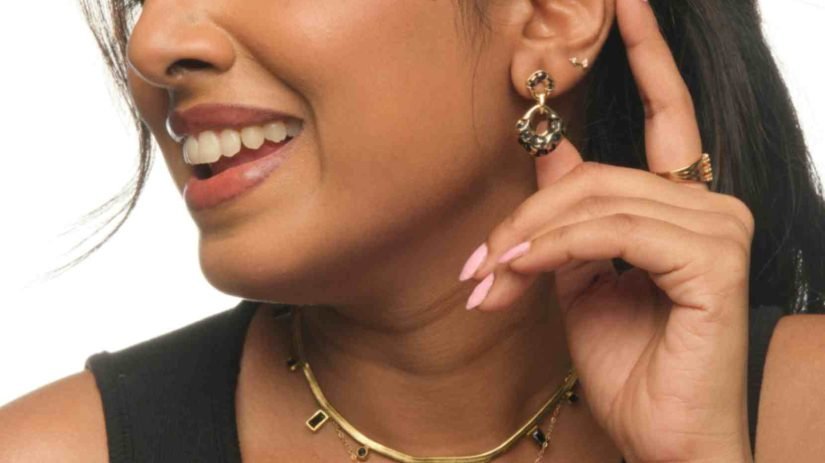 shynel.in Anti tarmish Jewellery Hero page (4)